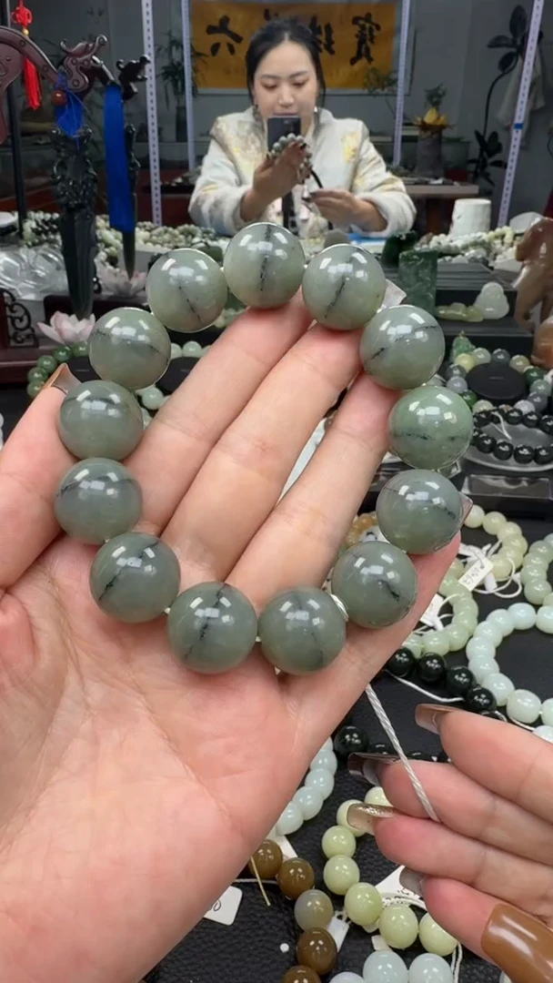 未镶嵌手串和田玉新疆青花一线天卡18