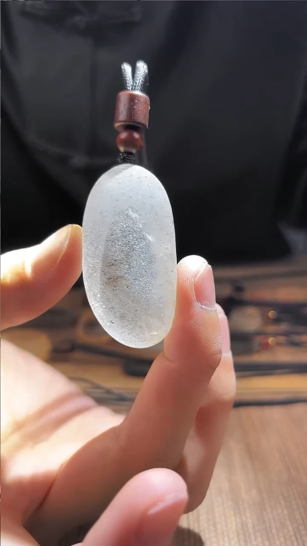 未镶嵌吊坠(赠链)水晶水晶