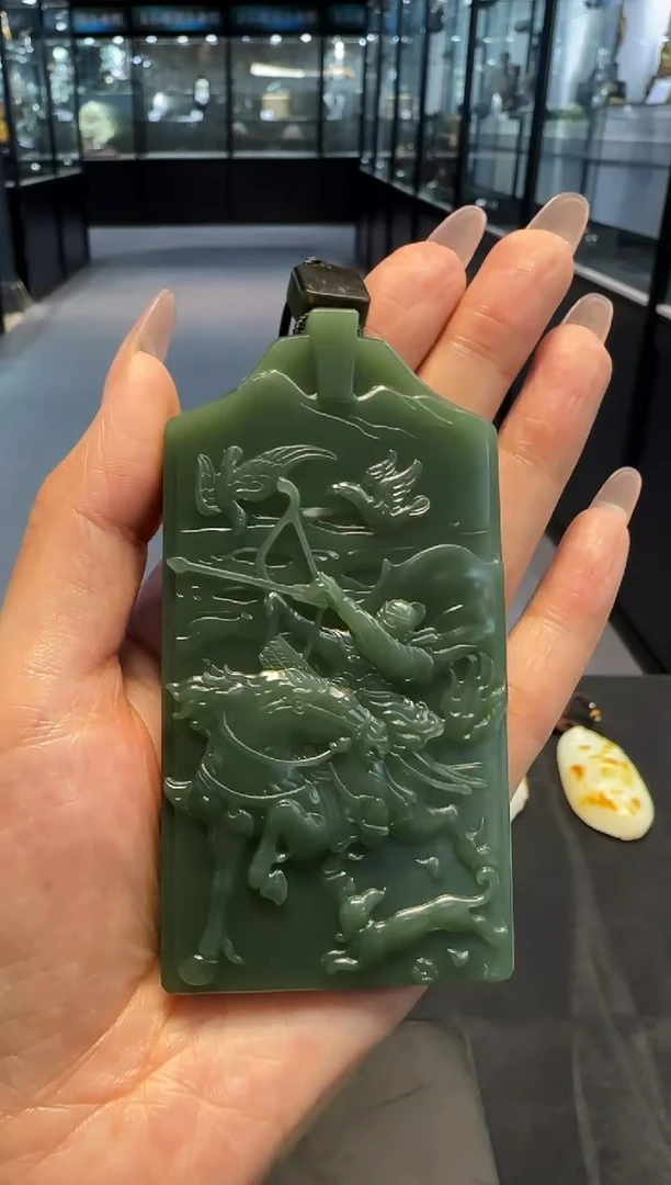 未镶嵌和田玉挂件?****活成吉思汗