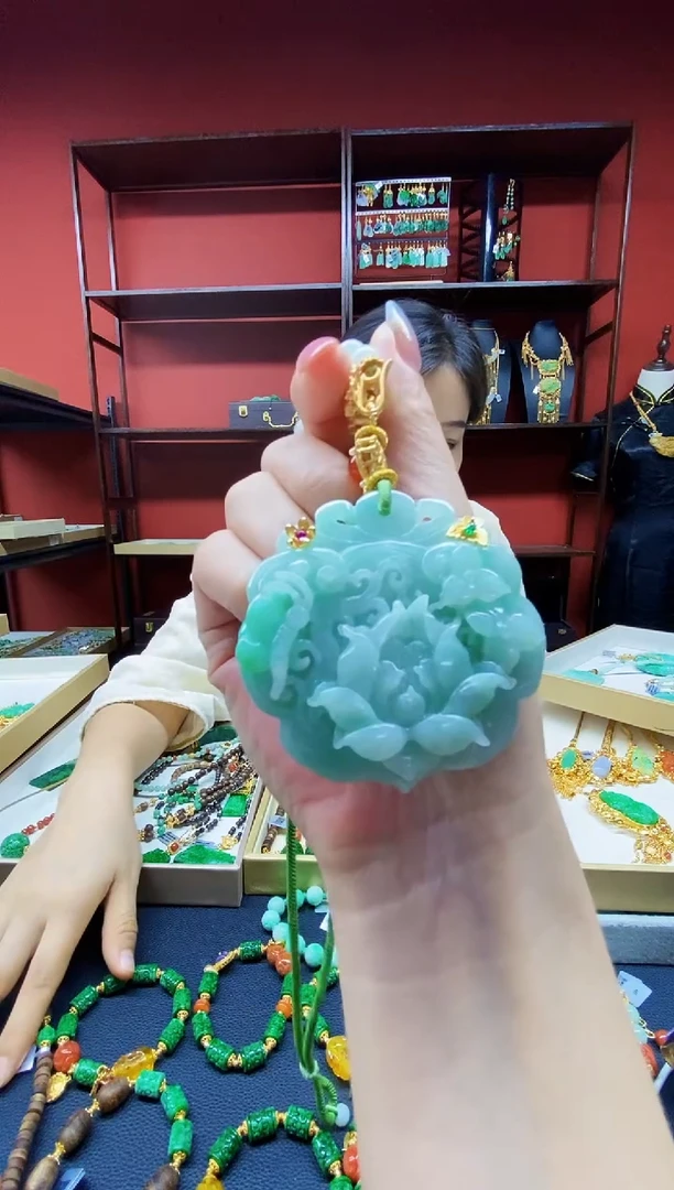 颈饰未镶嵌翡翠翡翠吊坠