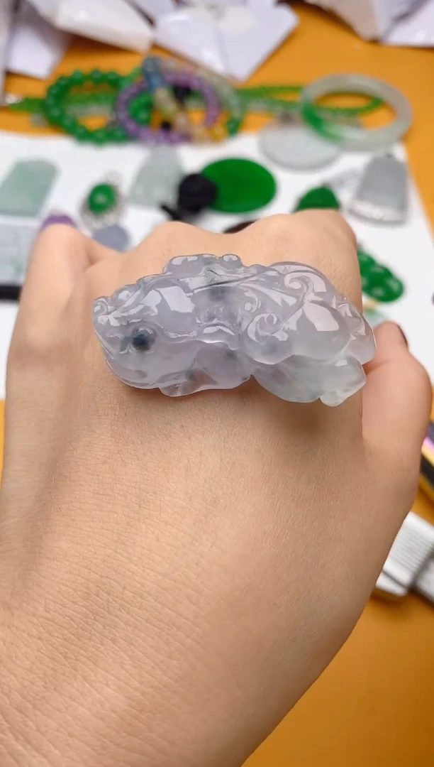 高端甄选吊坠（一物一图）400017