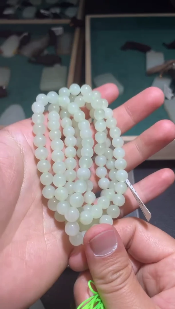 未镶嵌手链和田玉链子卡8