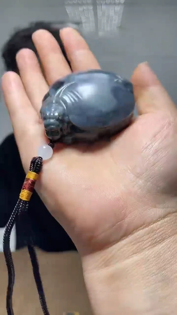 和田玉未镶嵌把件1