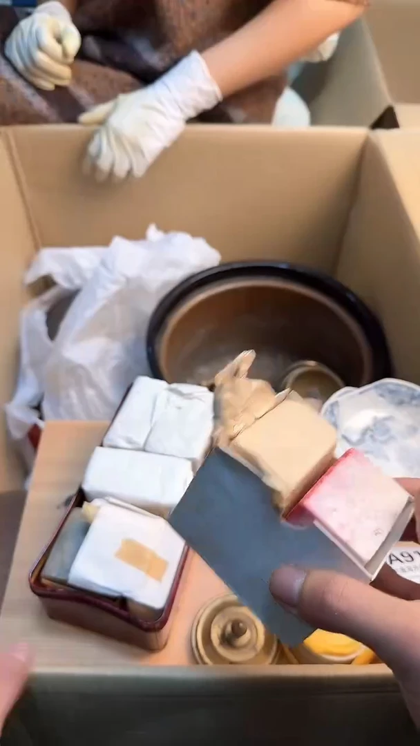 瓷片老*包88888888      907