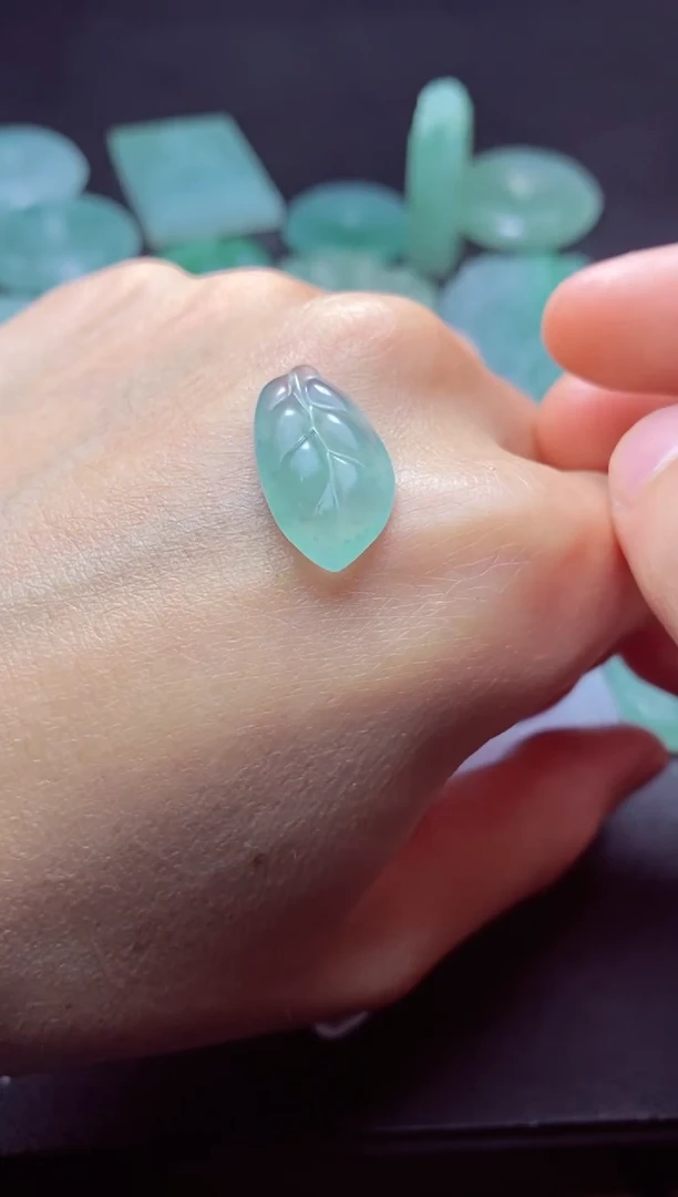 未镶嵌定制翡翠a货翡翠