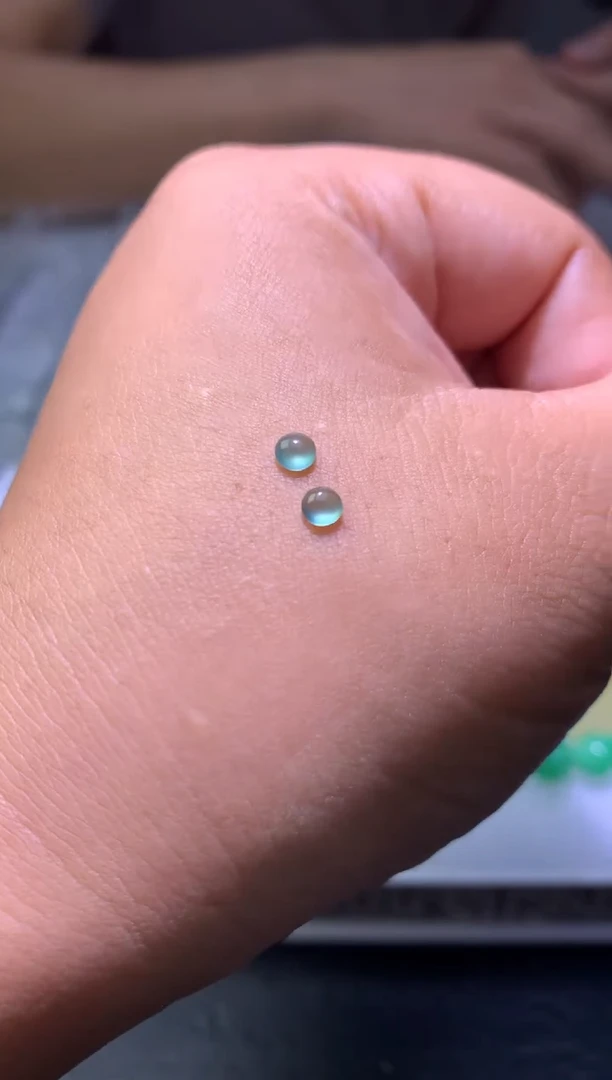 未镶嵌定制翡翠毛货