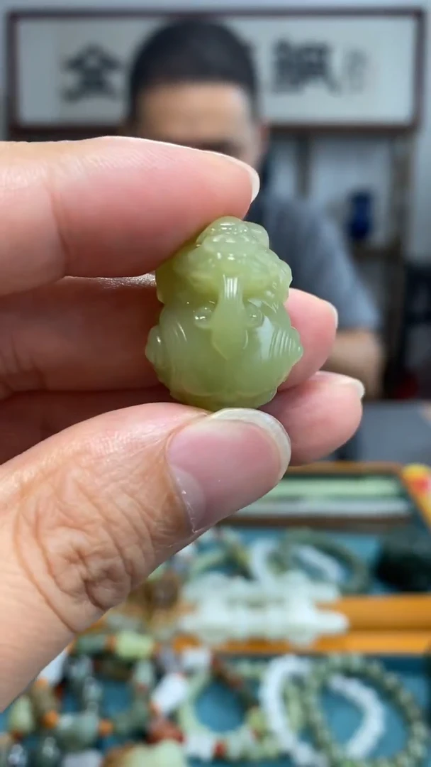 颈饰未镶嵌和田玉84
