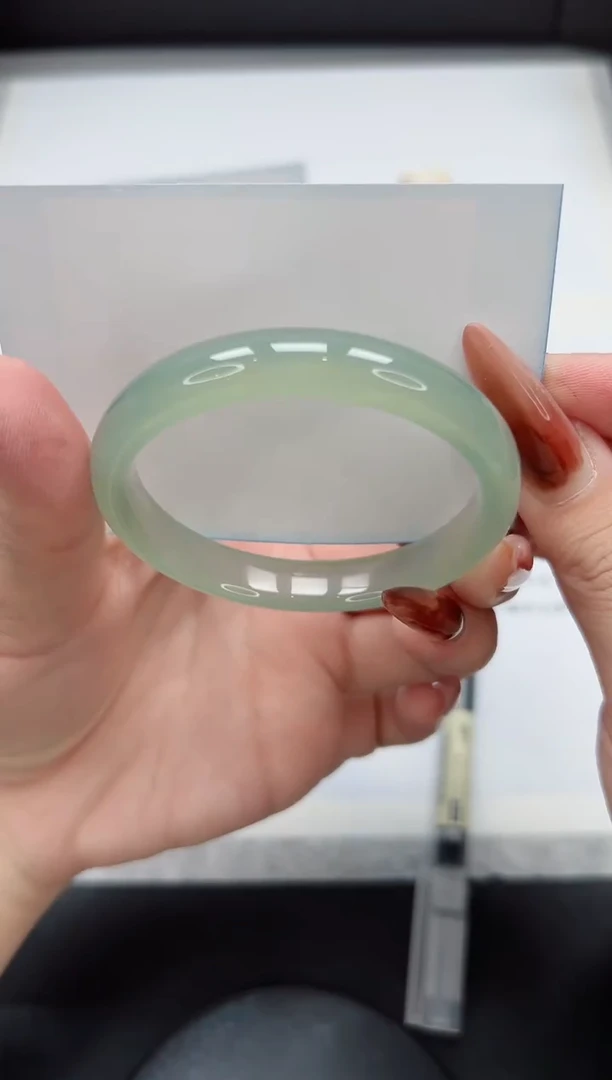 【闪购商品】玛瑙/玉髓手镯未镶嵌235/55晴水