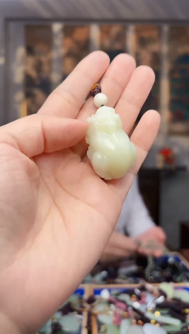 【闪购商品】和田玉挂件未镶嵌拍一发一