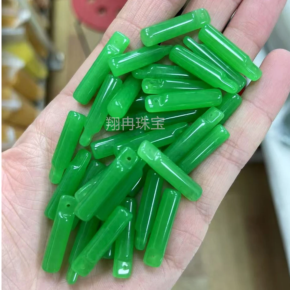 碧绿色圆柱路路通玉石挂件阳绿石英岩玉散珠直柱桶珠项链耳环饰品