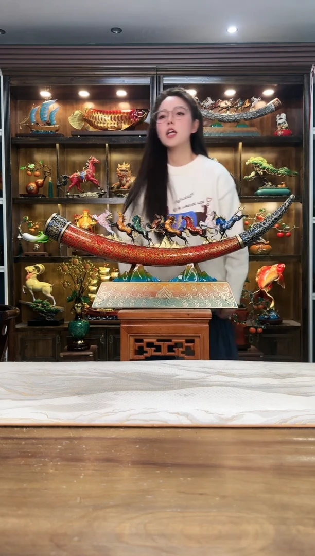 【闪购商品】大漆仿真象牙八骏马 长度 88