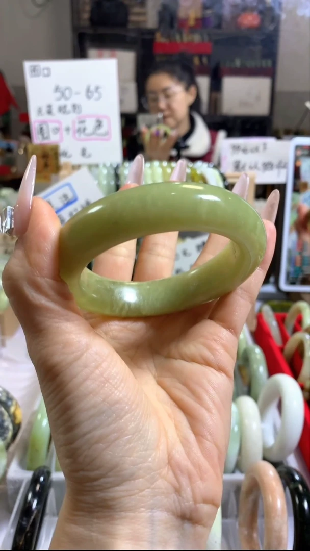 未镶嵌岫玉手镯28 57+