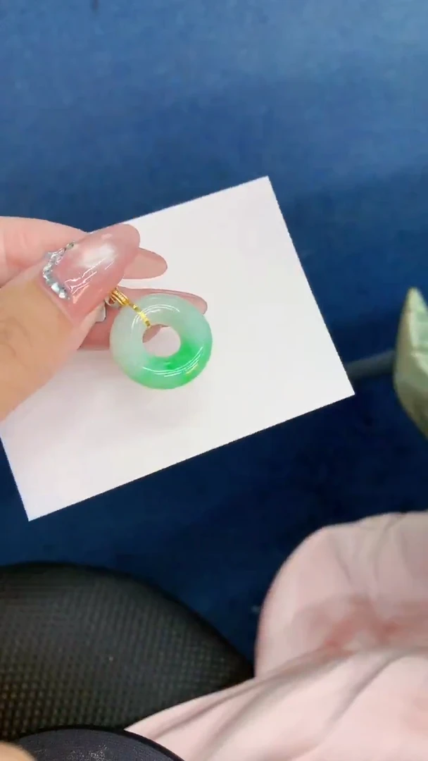 翡翠18K金镶嵌吊坠(不含链)1