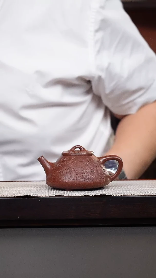 茶壶紫砂红降坡堆绘子冶石瓢