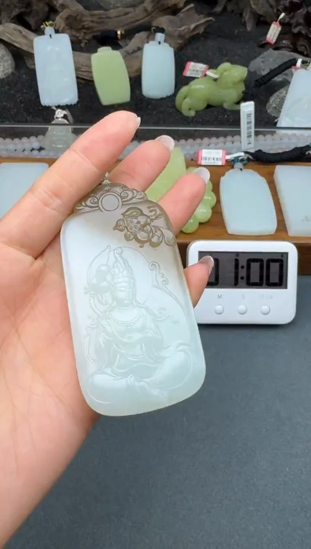 颈饰未镶嵌和田玉3