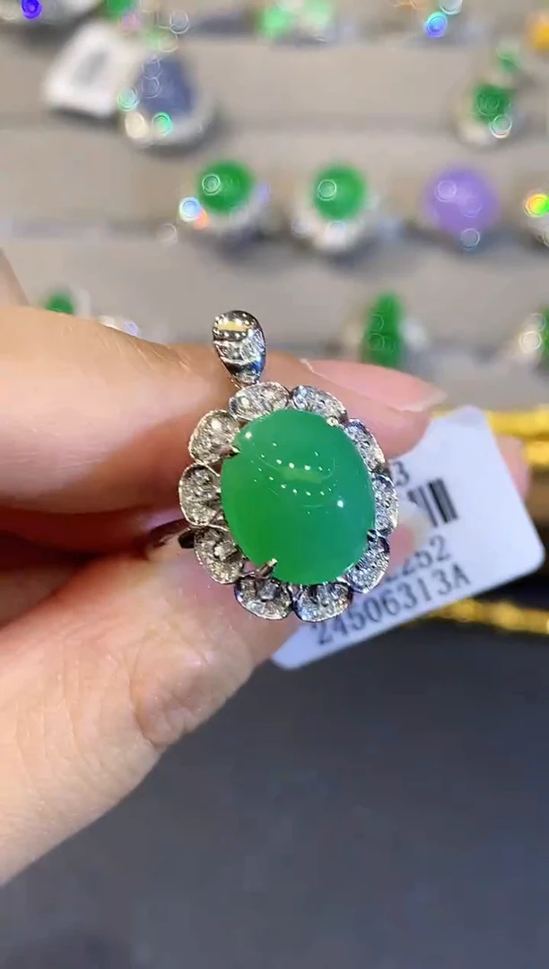 翡翠戒指18K金镶嵌SY多样性发其一