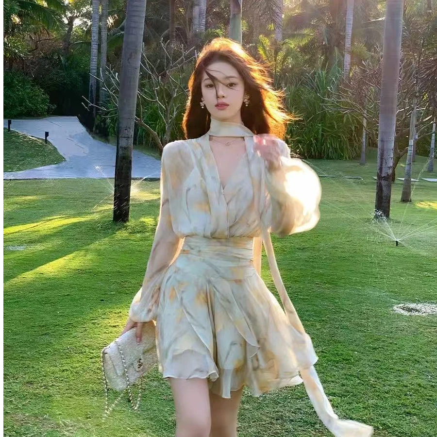 女装新品上衣气质百搭显瘦韩版慵懒风时尚甜美轻熟设计感复古温柔