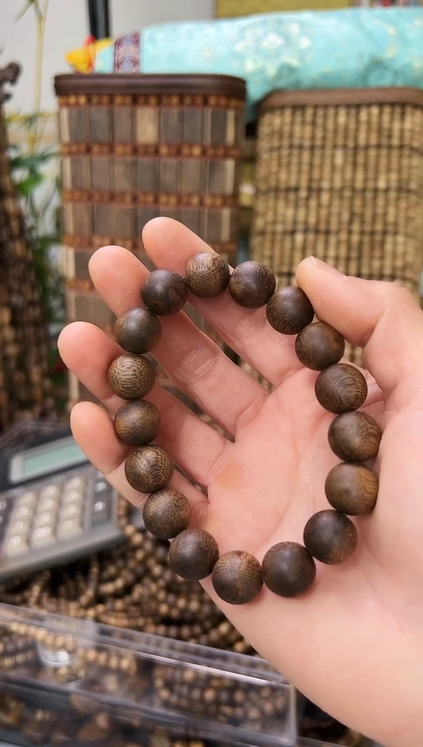 沉香手串棋楠圆珠单圈