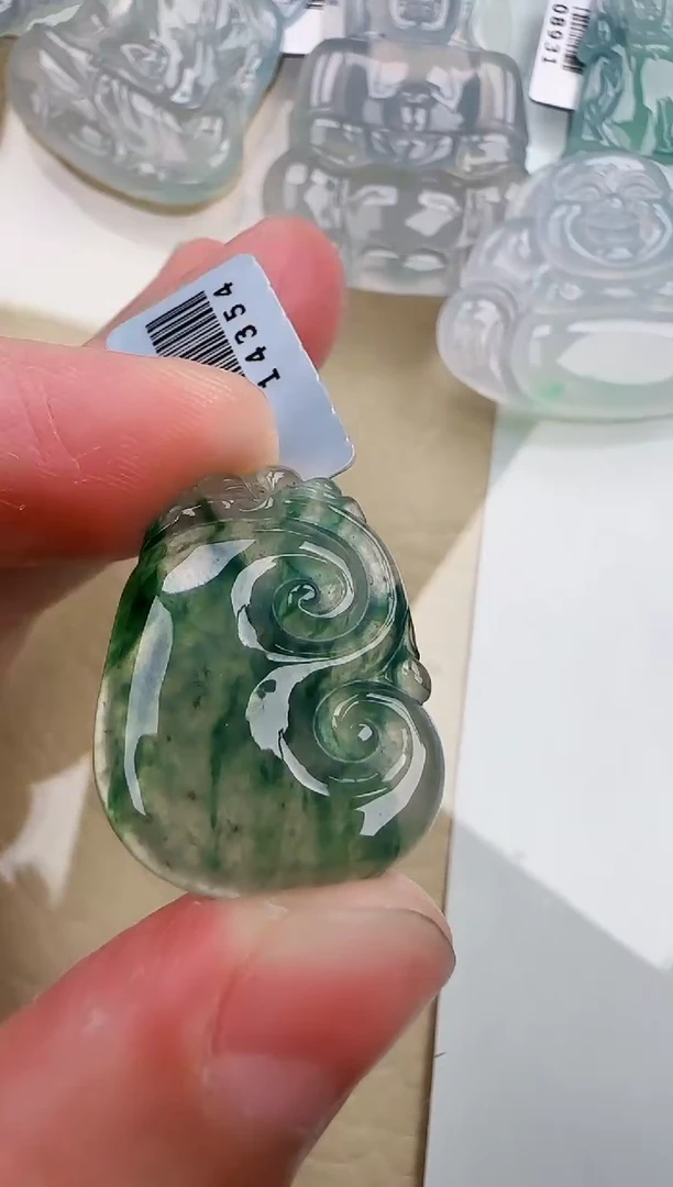 翡翠未镶嵌颈饰缅甸翡翠a货