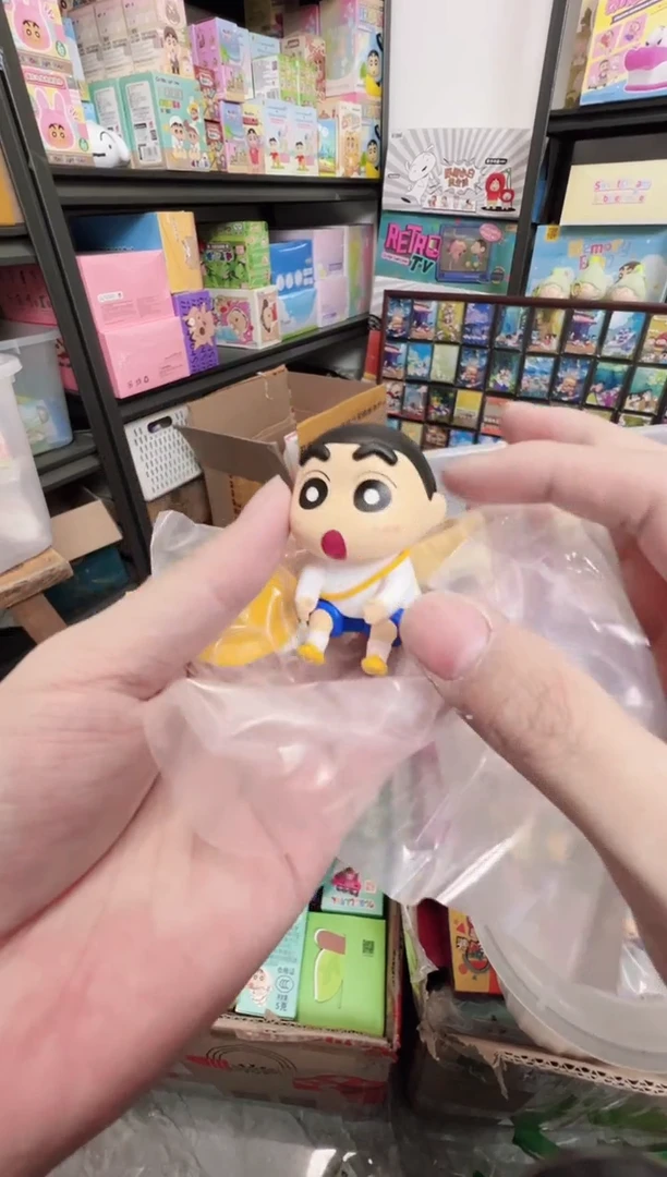 搪胶正版蜡笔小新向日葵铜锣烧小新