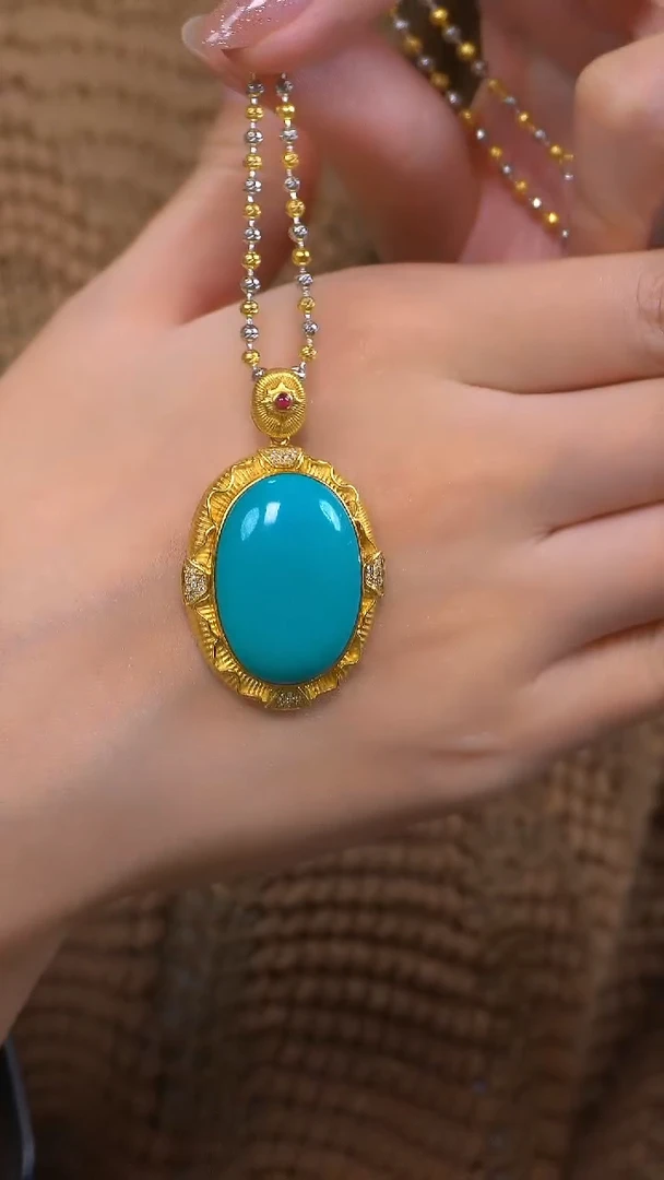 18K金镶嵌绿松石吊坠大鸽子蛋不含链