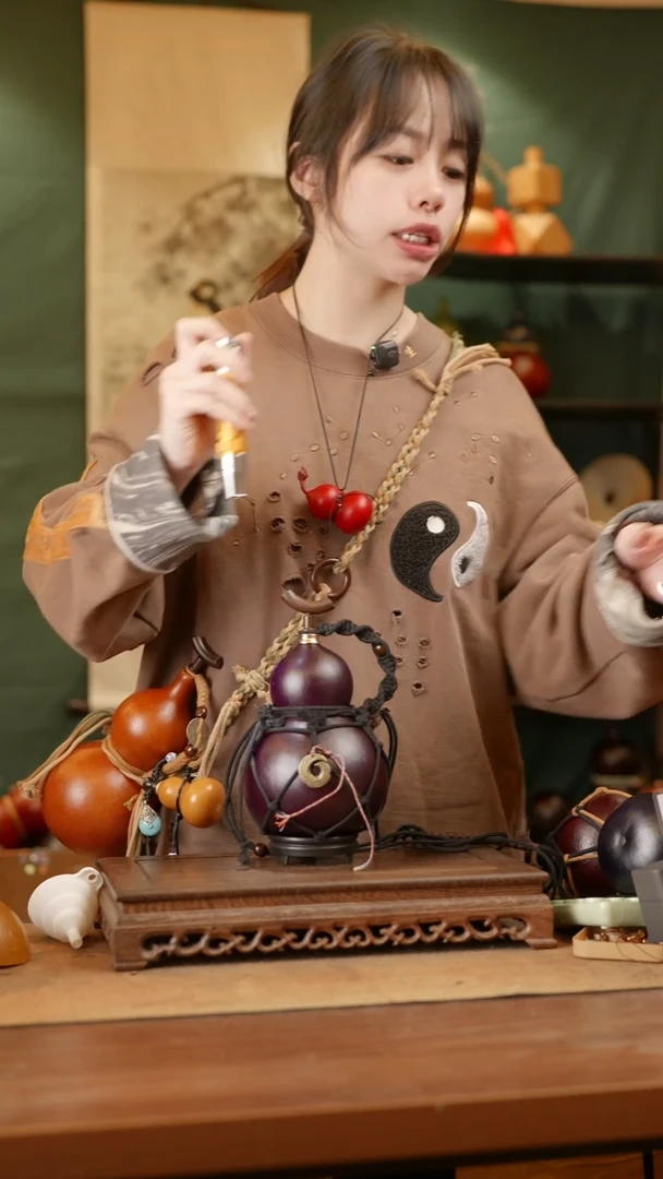 192号精品天然大漆酒葫芦一物一拍~