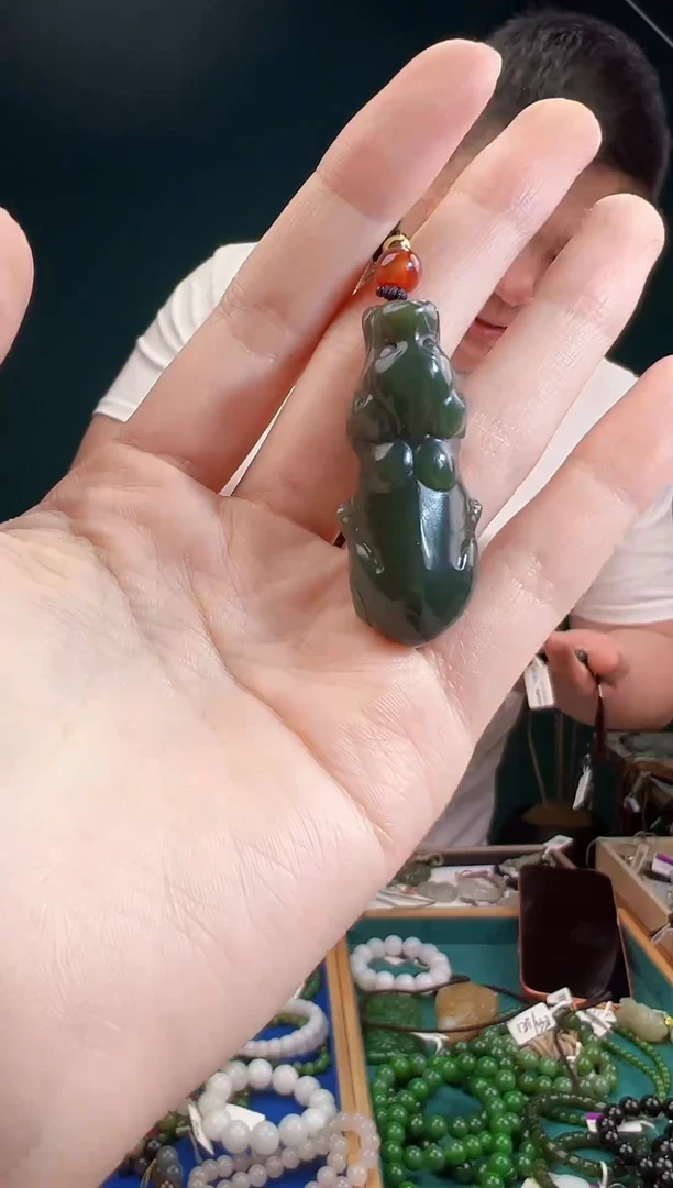 颈饰未镶嵌和田玉多样性发货 拍一单发一个