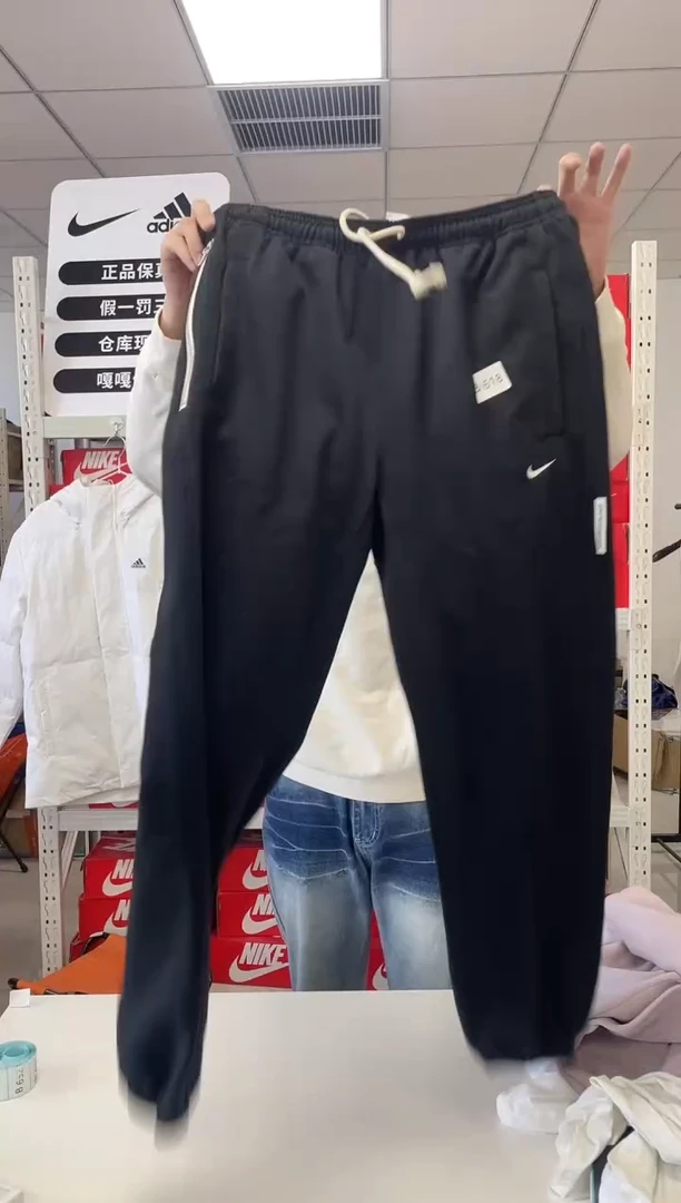 编618码 尺175码  胸围衣长  正品