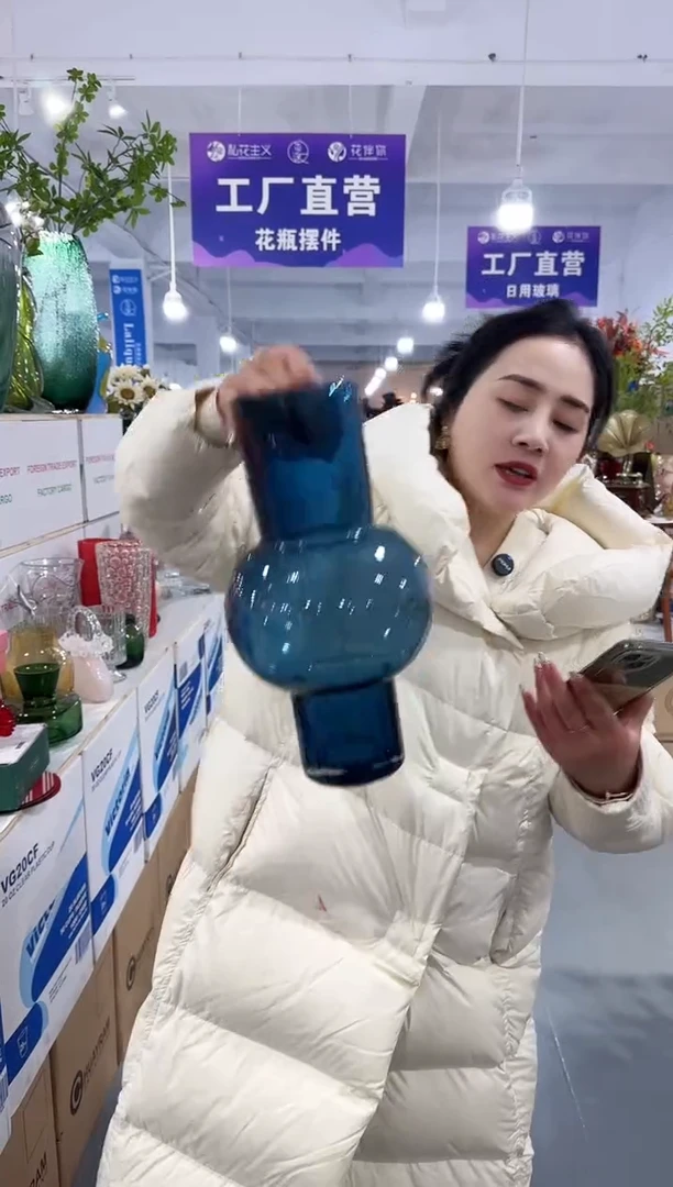 【闪购商品】玻璃安琪花瓶微瑕-OMHW