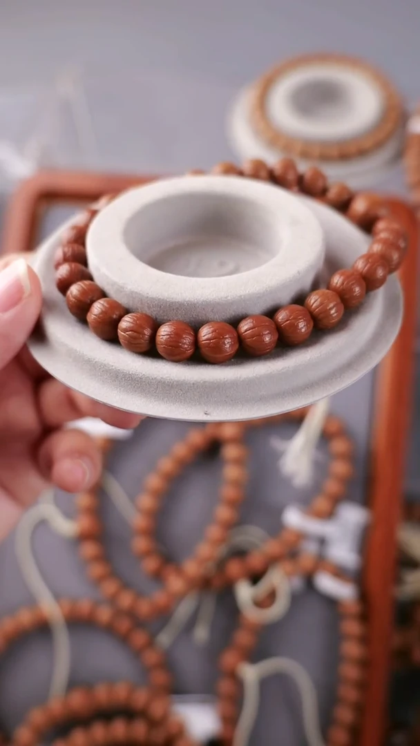 手串猴头核桃东****货9+小凤仙闪购99