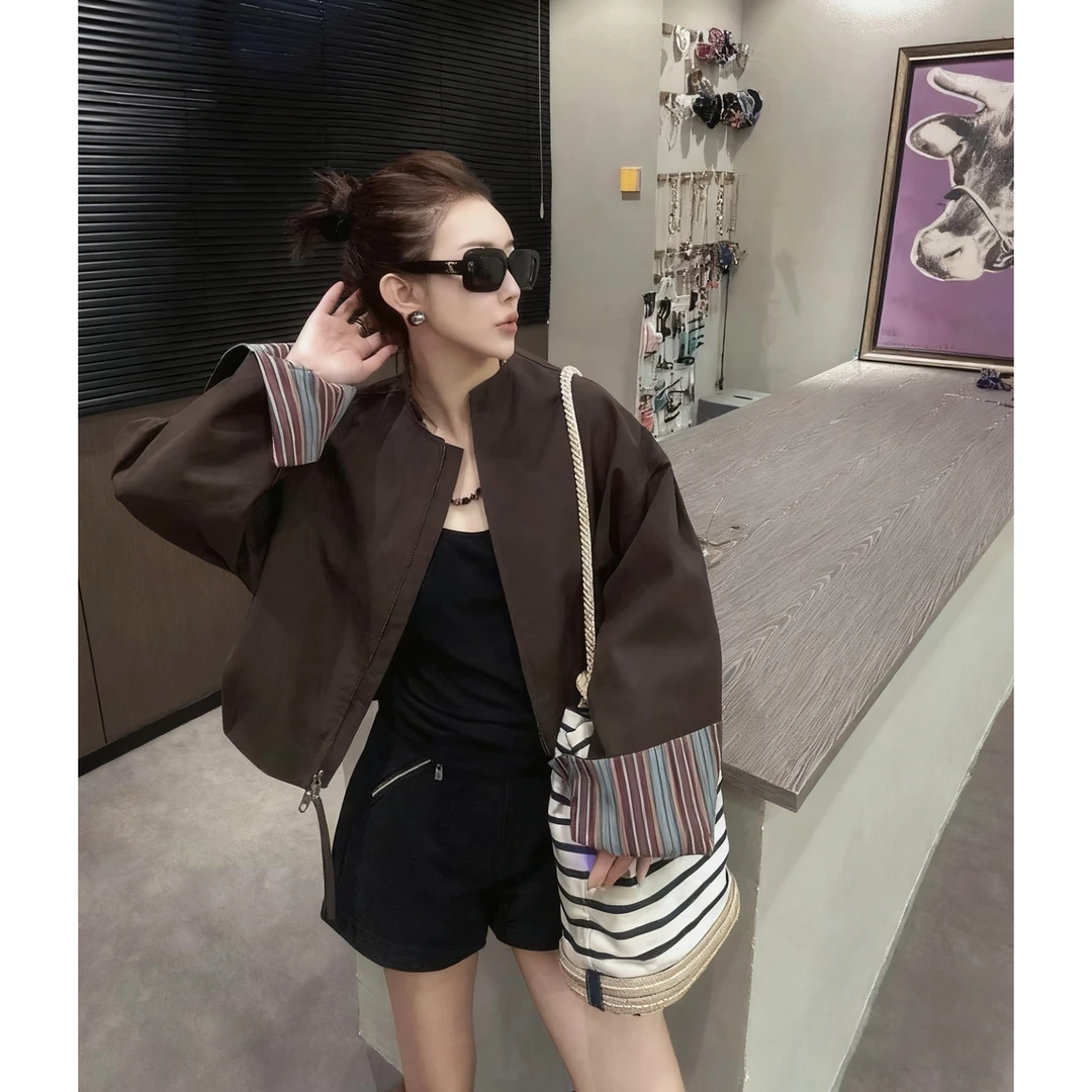 棕色短款外套女秋季2025新款韩系慵懒松弛感宽松显瘦时尚薄款夹克