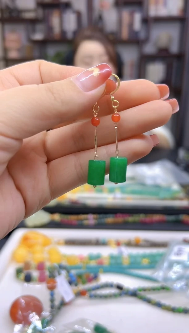 【闪购商品】翡翠耳饰14K金镶嵌耳坠E709