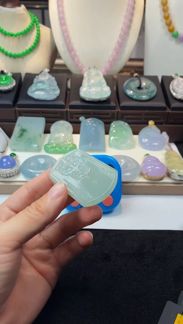 未镶嵌定制翡翠南*毛货不退不换