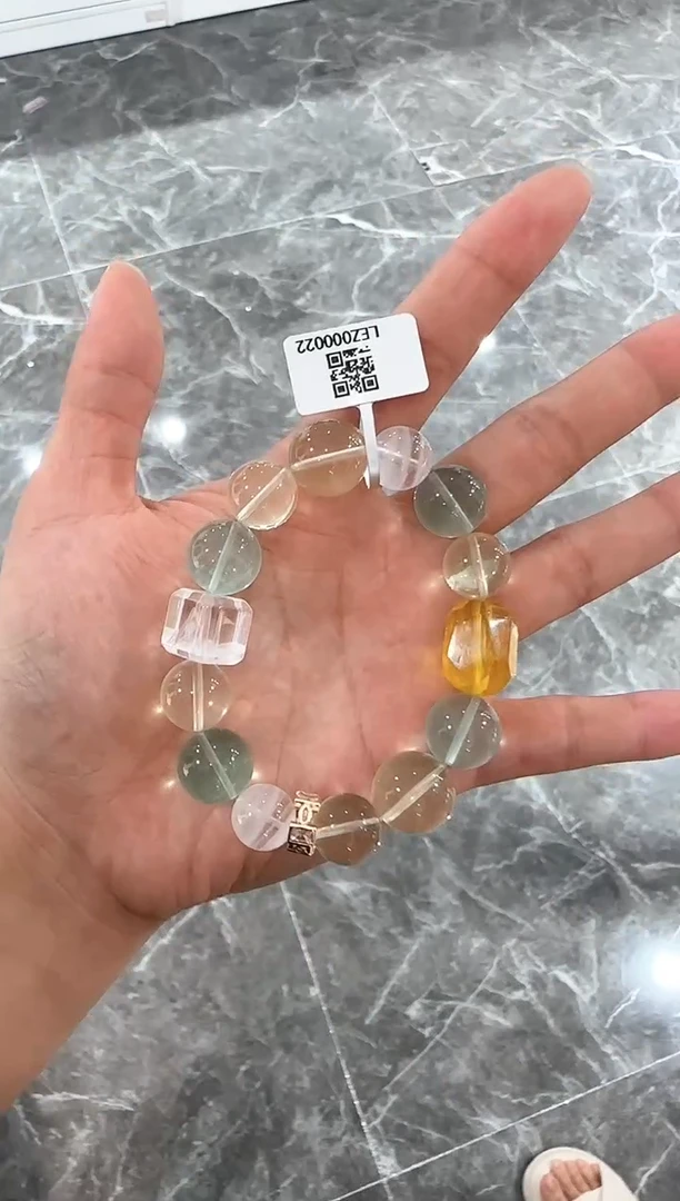 水晶手串未镶嵌手串