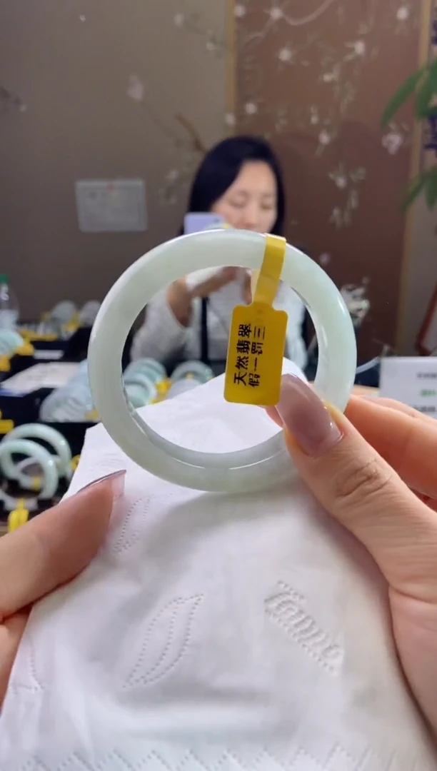 未镶嵌手镯翡翠心*54.4圈口t