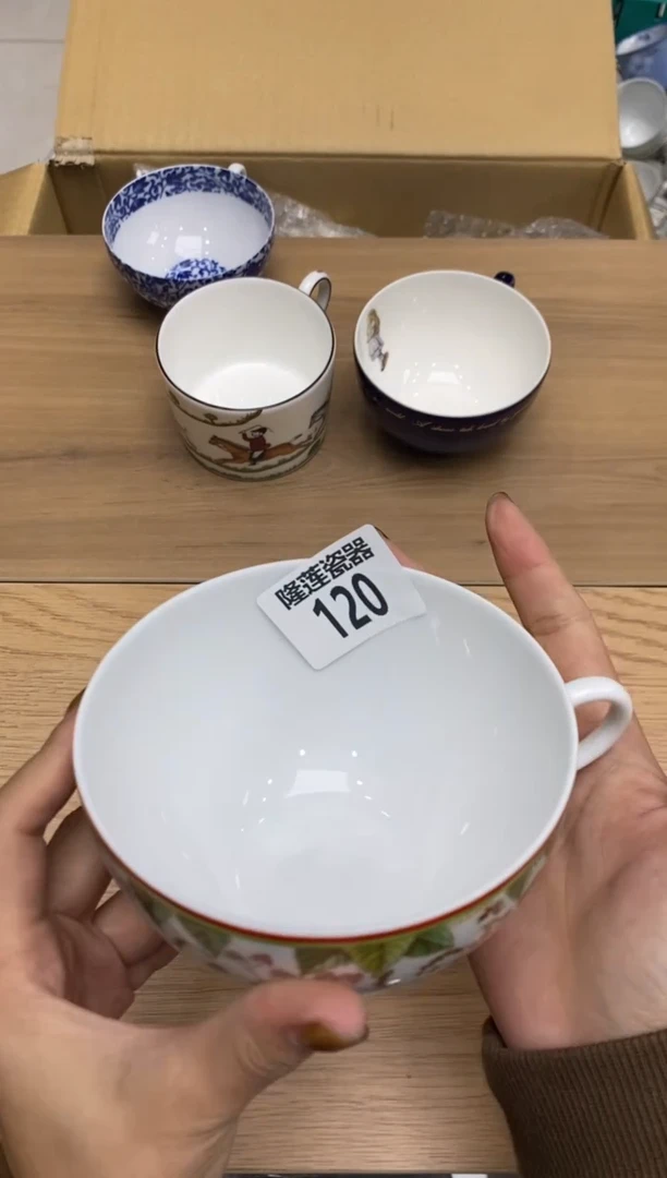 瓷片**隆莲瓷器欢迎大家