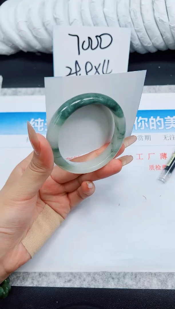 石英质玉手镯未镶嵌A115-
