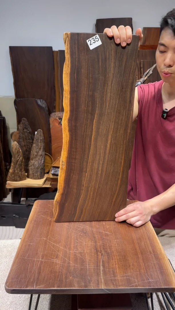 风车木（黑檀木）尺寸66*25*2.3编号235