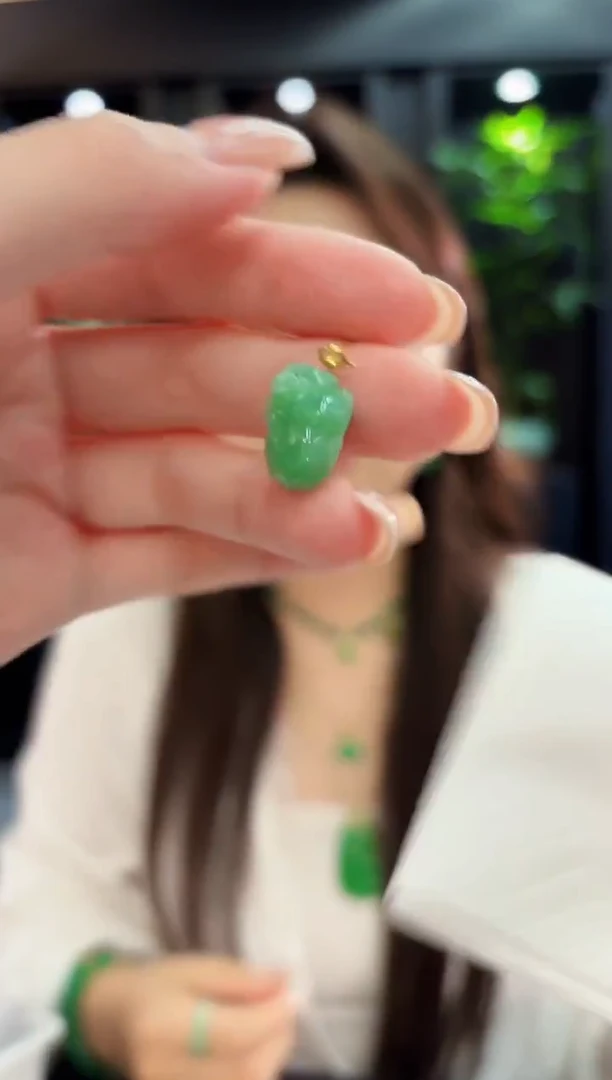 吊坠(不含链)18K金镶嵌翡翠 缅料A货/支持复检/一件