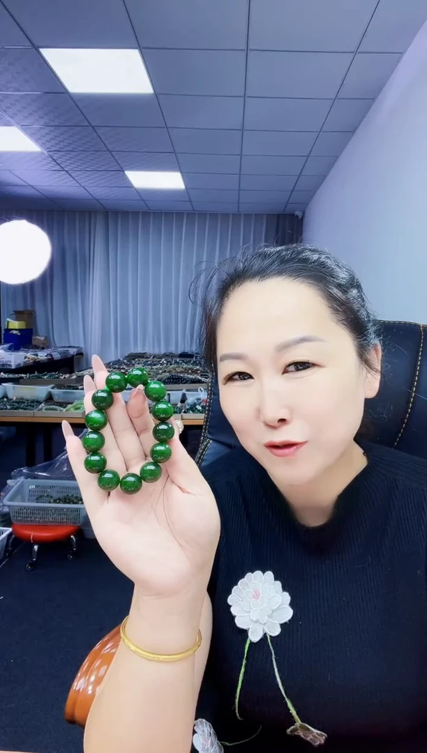 未镶嵌手串和田玉纯天然和田玉俄碧5号矿菠菜绿16