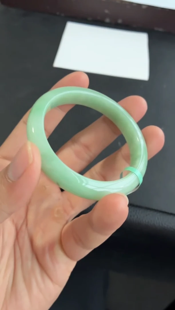 未镶嵌手镯翡翠浓底色底子细腻  3号