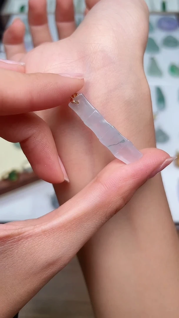 吊坠(不含链)18K金镶嵌翡翠68竹节
