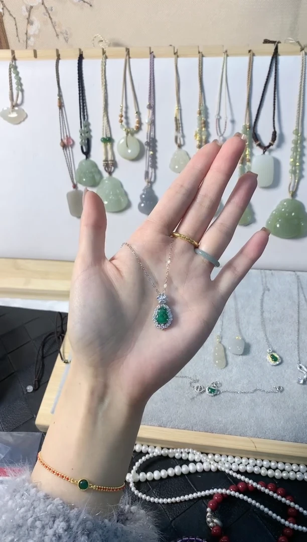 【闪购商品】翡翠颈饰银S925镶嵌吊坠4