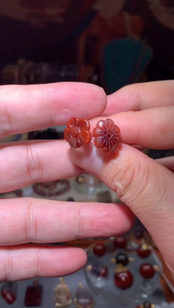 未镶嵌珠宝半成品水晶红极光太阳花耳钉