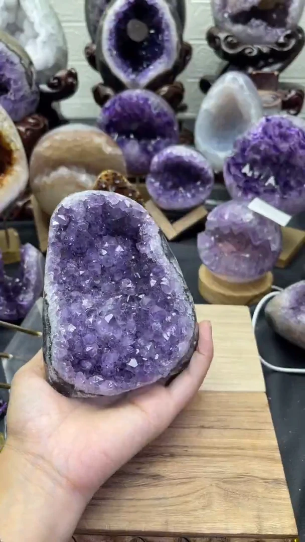 未镶嵌大型摆件（非配饰）紫晶88号摆件