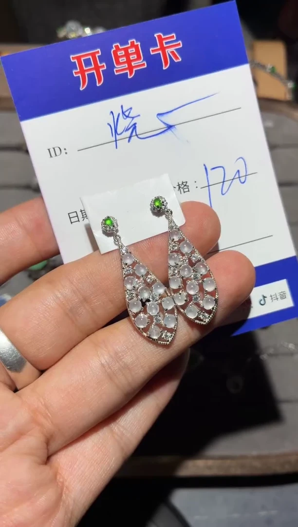 银S925镶嵌翡翠耳饰烧***肉 烧饼夹牛肉