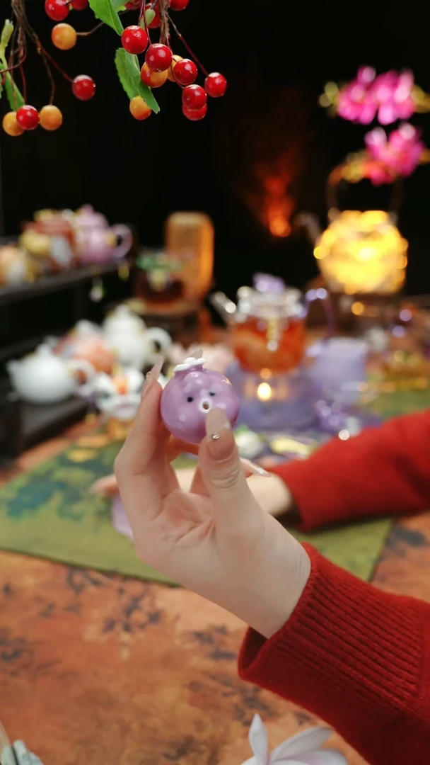 【闪购商品】紫色泡泡鱼香插摆件