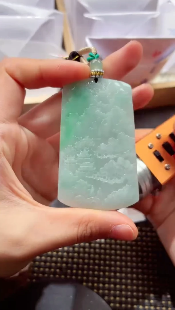 颈饰未镶嵌翡翠11111