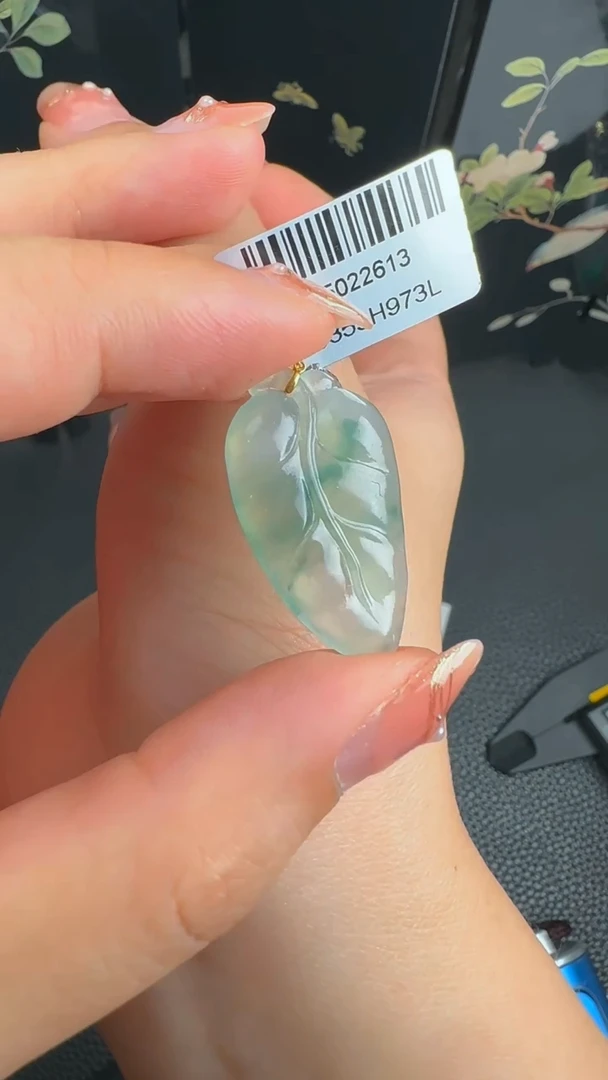 翡翠未镶嵌颈饰JJD0604079