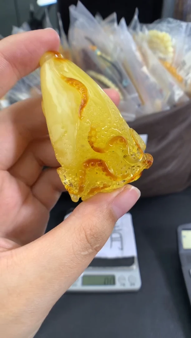 蜜蜡未镶嵌珠宝奇石1